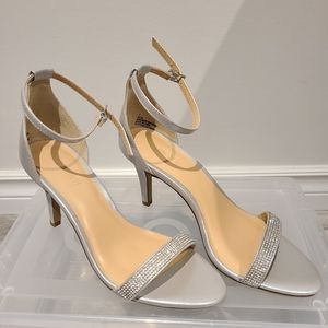 NWOT Heels